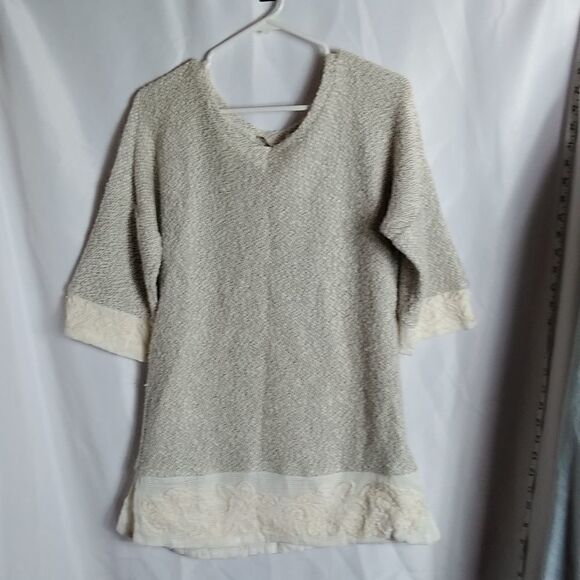 Soft Surroundings sweater   - Picture 1 of 5